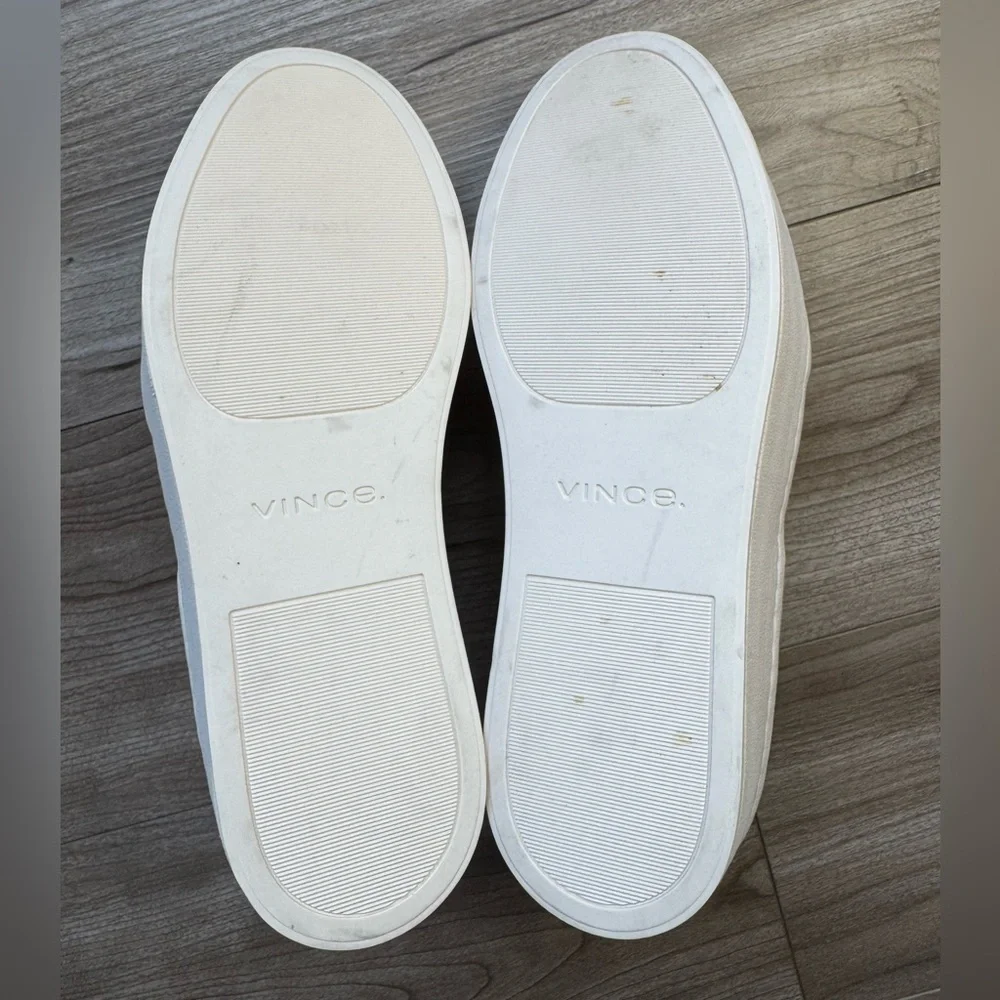VINCE Warren canvas platform slip-on sneaker shoe in off-white Size 5.5